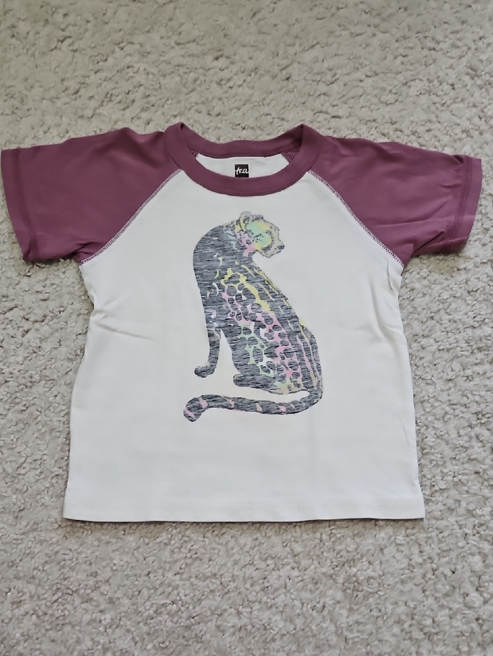 Raglan Leopard T-Shirt